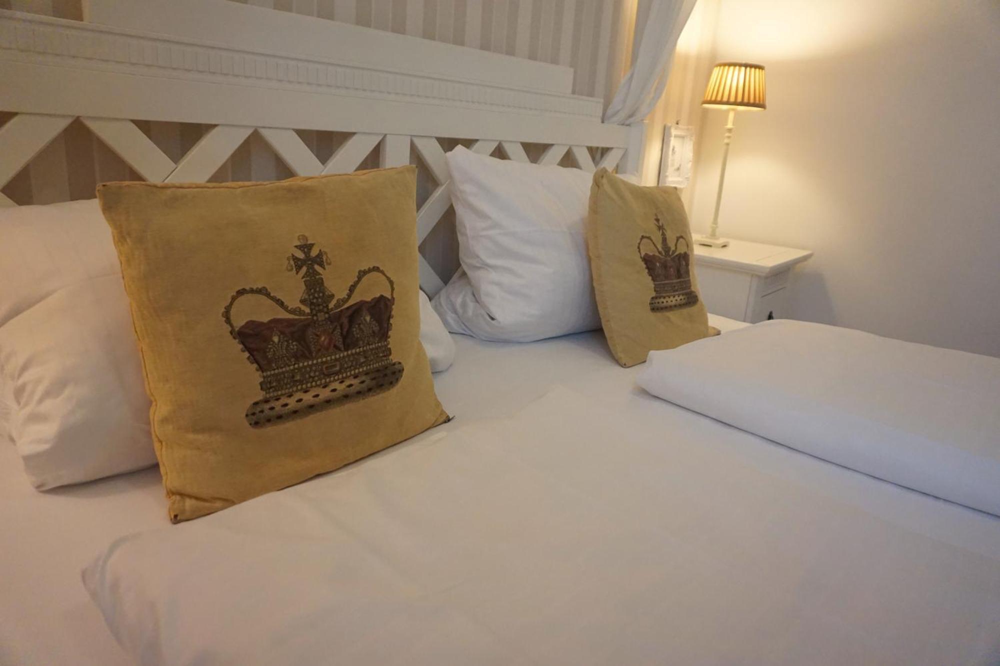 Hotel Bucheneck リンツ・アム・ライン エクステリア 写真