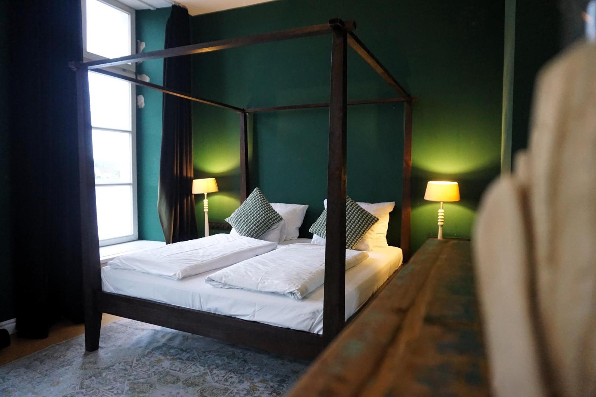 Hotel Bucheneck リンツ・アム・ライン エクステリア 写真